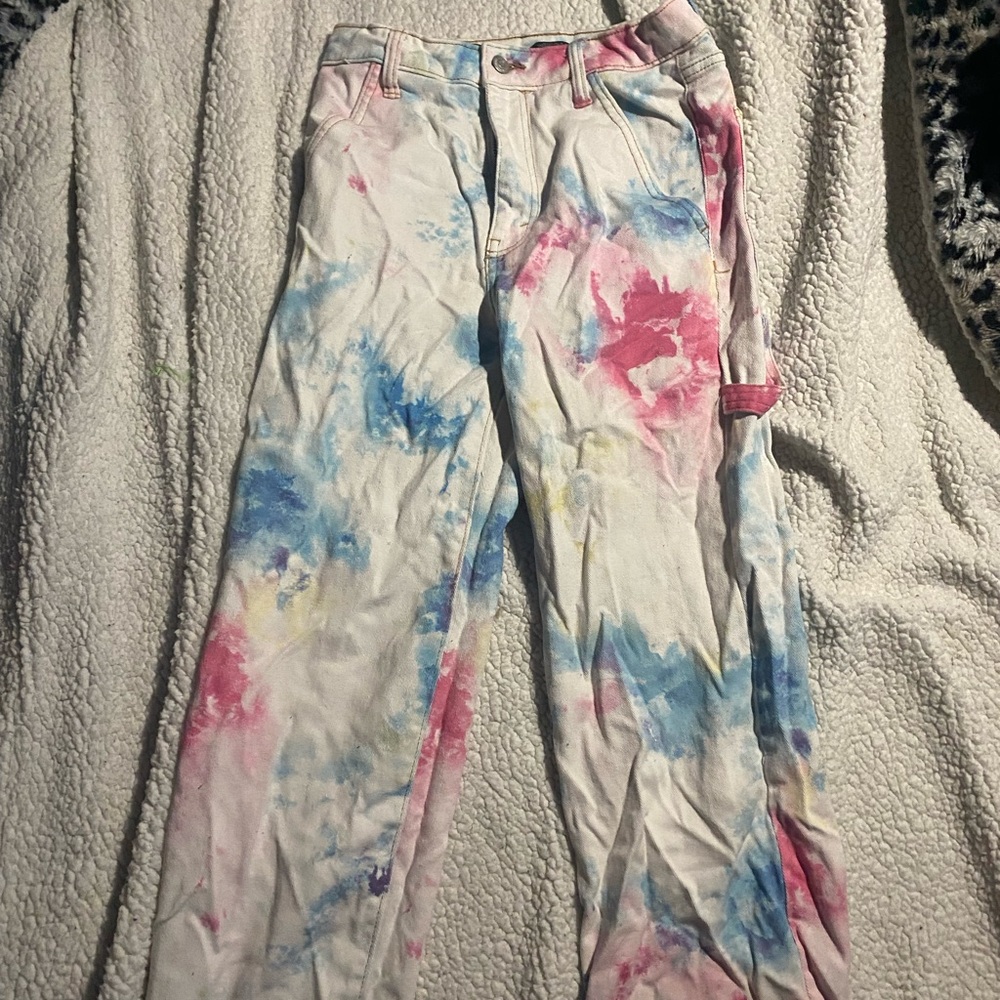 Super cute tie dye jeans from target
